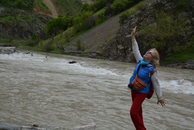 Turistler Ters lale bahçesine hayran kaldı galerisi resim 26