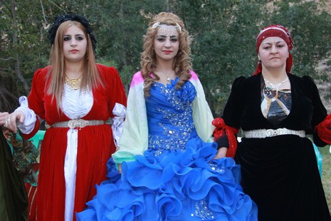 Yalçın ailesinin mutlu günü galerisi resim 1