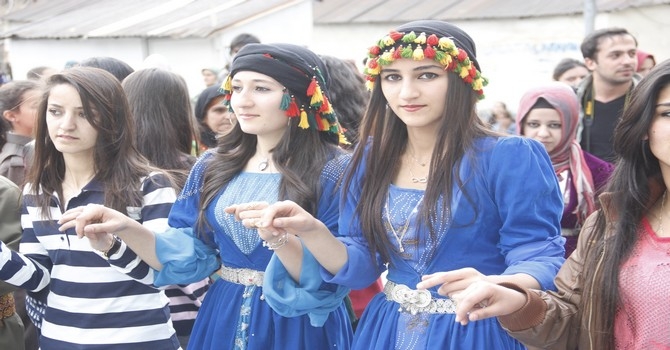 Hakkari'de 8 mart kutlamaları 2015 galerisi resim 20