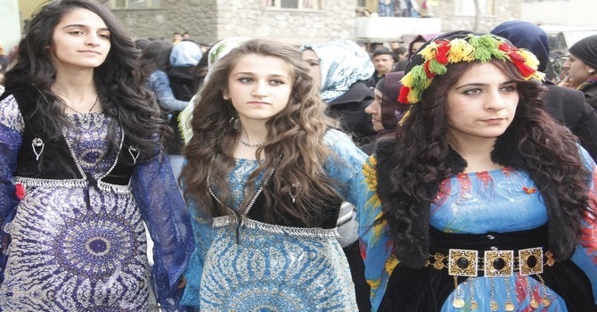 Hakkari'de 8 mart kutlamaları 2015 galerisi resim 21