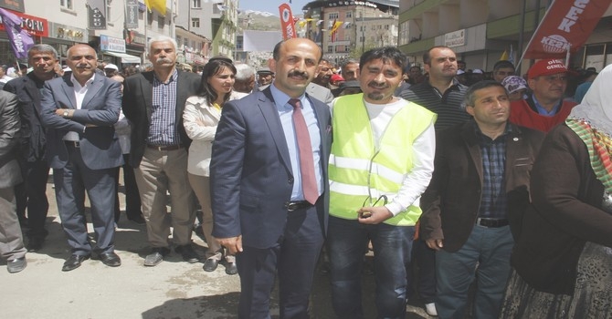 Hakkari’de 1 mayıs coşkusu galerisi resim 25