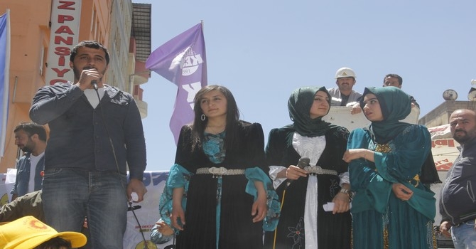 Hakkari’de 1 mayıs coşkusu galerisi resim 28