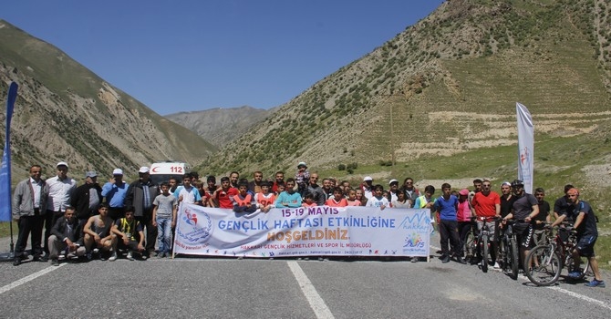 Hakkari'de rafting heyecanı galerisi resim 1