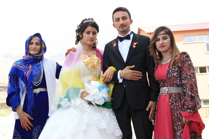 26-07-2015 Temmuz Ayı Hakkari Düğünleri galerisi resim 14