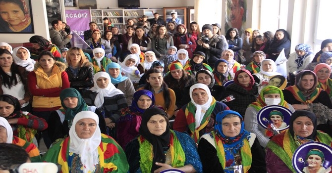 Hakkari'de 8 mart şöleni galerisi resim 10