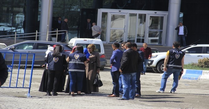 Hakkari'nin 98. kurtuluş yıldönümü kutlandı galerisi resim 1