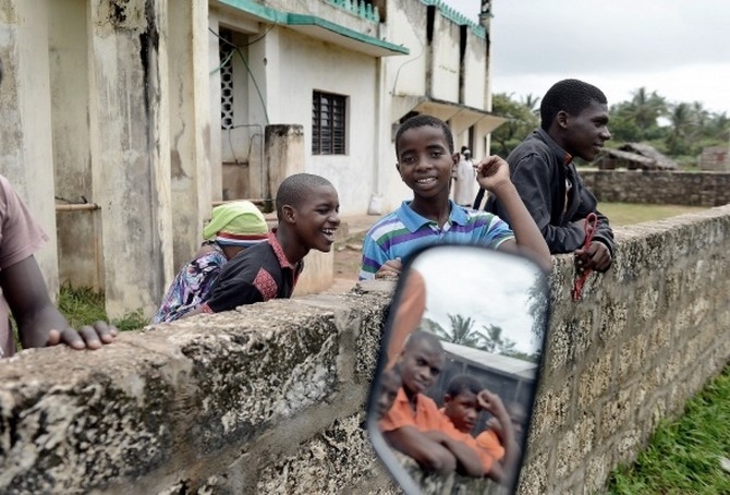 300 bin çocuğun sokaklarda yaşadığı Kenya galerisi resim 11