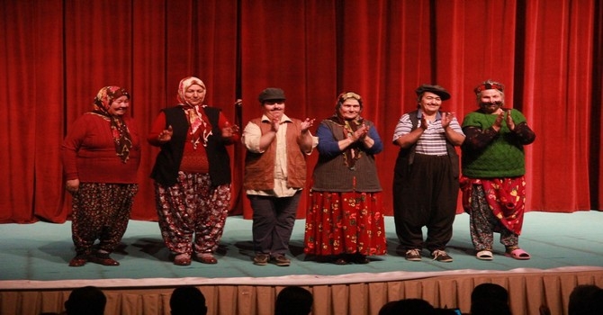 Arslanköy kadın tiyatro topluluğu galerisi resim 6