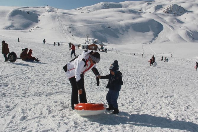 Kayak merkezinde objektiflerimize takılanlar galerisi resim 1