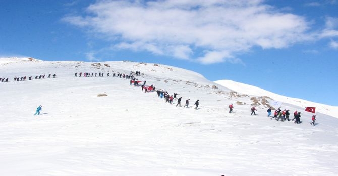 Sarıkamış şehitleri Hakkari'de anıldı galerisi resim 15