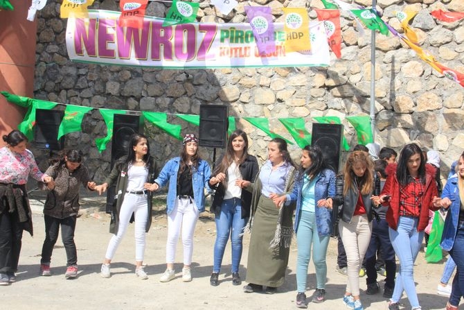 Hakkari 2018 Newroz coşkusu galerisi resim 5