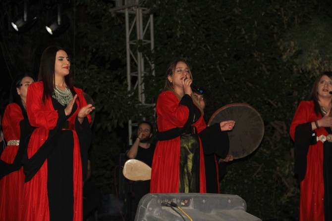 Reng-i Hakkari Çukurca'da konser verdi galerisi resim 9