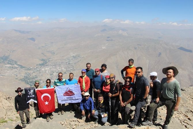 Sümbül dağı tırmanışı 2018 galerisi resim 1