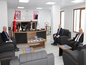 YÜTSO Başkanı Pınar’dan Deva partisine ziyaret