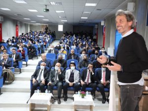 Hakkari'de 'Yunus Emre Anadolu Konferansları"