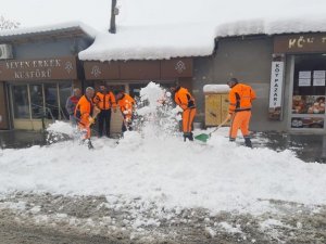 Çukurca belediyesinde karla mücadele