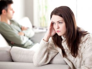 Eşin maaşına el koymak boşanma sebebi