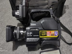 Acilen satılık mc2500 ful Hd kamera