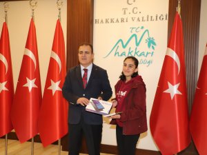 Türkiye ikincileri Vali Akbıyık'ı ziyaret etti