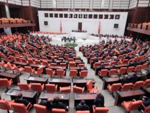 Afet Yeniden İmar Fonu TBMM'de kabul edildi