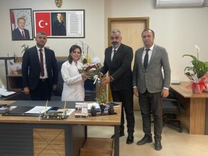 MHP'li Özbek'ten sağlık çalışanlarına ziyaret