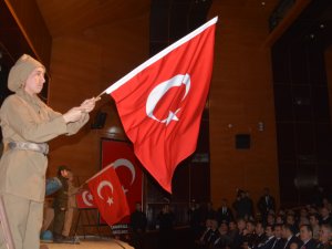 Hakkari'de Çanakkale şehitleri anıldı