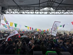 Yüksekova'da Newroz coşkusu!