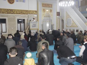 Hakkari'de İlk teravih namazı kılındı