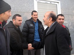 VEKİL ESNAFI BDP/AÇILIŞINA DAVET ETTİ