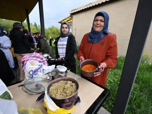 ‘Keledoş’ yarışması düzenlendi