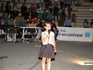 Hakkari'li çocuklar sesleri ile mest etti