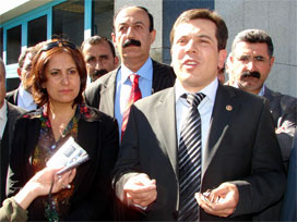 ÜÇER; ÖZGÜRLÜĞÜMÜZÜ VERECEKLER