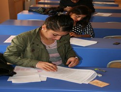 Hakkari'de yabancı dil kursları düzenleniyor