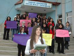 ÜNİVERSİTEDEN 8 MART AÇIKLAMASI..