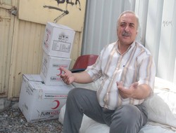 Hakkari Kızılay'dan göçmenlere yardım