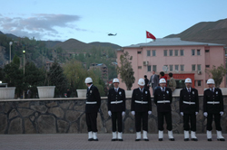 BAKAN YILMAZ HAKKARİ'DE