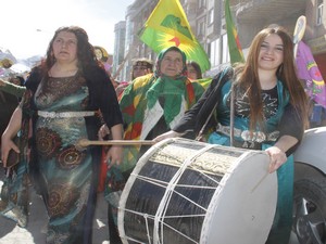 Hakkari'de 8 mart kutlamaları yürüyüşle başladı
