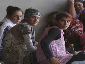 3 bin Ezidi kadını IŞİD'in elinde tutsak