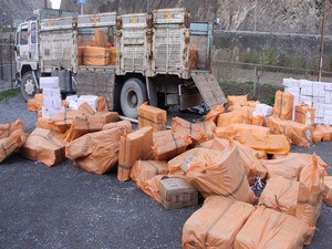 Hakkari’de 2340 kilo kaçak çay ele geçirildi