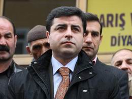 Demirtaş özerklik istiyoruz