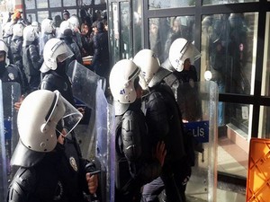 Kocaeli Üniversitesi karıştı: 28 gözaltı