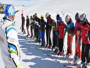 Hakkarili 14 kayakçı Türkiye finaline hazırlanıyor