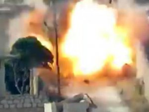 Suriye'de füzeler ateşlendi