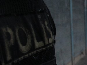 Devriye gezen polislere saldırı 3 yaralı