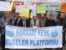 Kürt siyasetçileri serbest bırakın