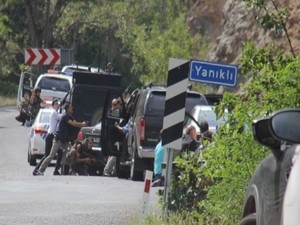 Kılıçdaroğlu konvoyuna ateş açıldı 3 yaralı