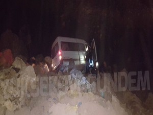 Yüksekova yolunda kaza: 4 ölü, 11 yaralı