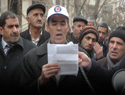 AKP önünde protesto gösterisi