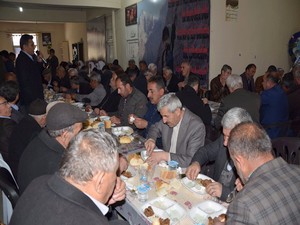 HDP kanaat önderleriyle yemekte bir araya geldi!