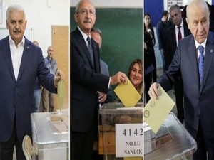 Yıldırım, Bahçeli ve Kılıçdaroğlu oylarını kullandı!